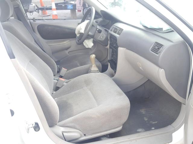 1Y1SK52871Z414551 - 2001 CHEVROLET GEO PRIZM Ақ фото 5