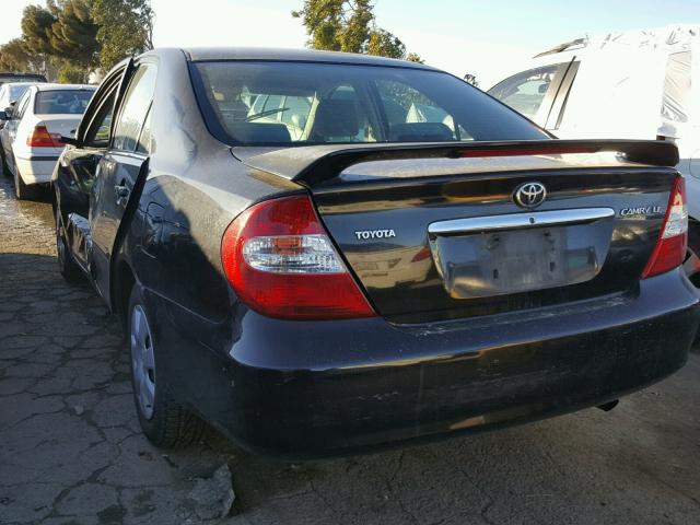 JTDBE32K020082082 - 2002 TOYOTA CAMRY LE იასამნისფერი ფოტო 3