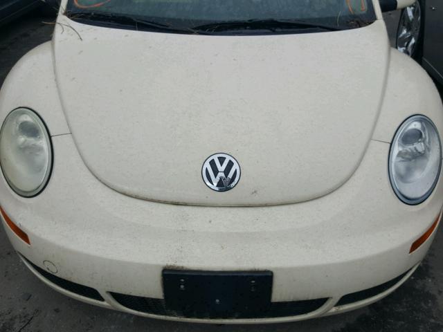 3VWRF31Y58M403375 - 2008 VOLKSWAGEN NEW BEETLE Krem foto 7