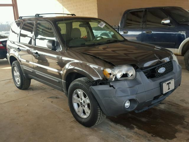 1FMYU031X7KB09913 - 2007 FORD ESCAPE XLT GRAY photo 1