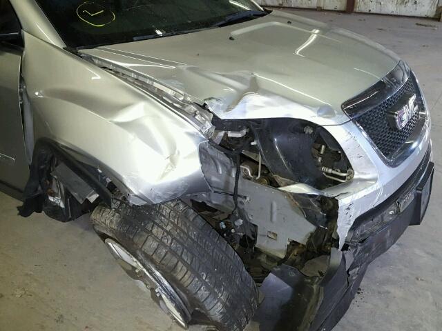 1GKEV33758J250667 - 2008 GMC ACADIA SLT ვერცხლისფერი ფოტო 9