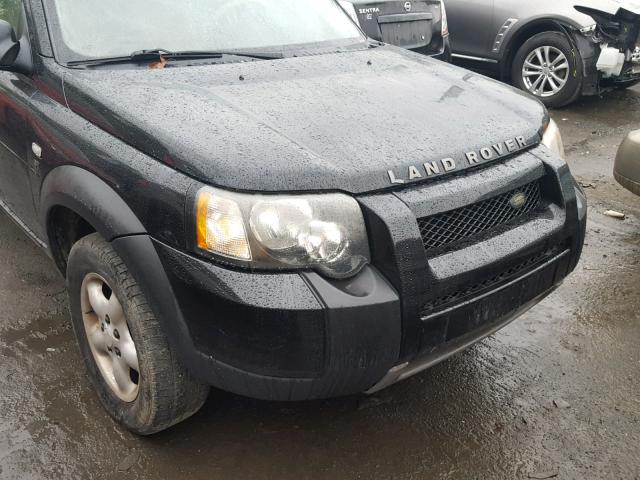 SALNY22284A297617 - 2004 LAND ROVER FREELANDER BLACK photo 9