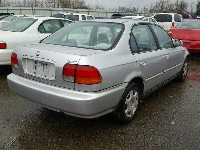 2HGEJ8640WH620879 - 1998 HONDA CIVIC EX SILVER photo 4