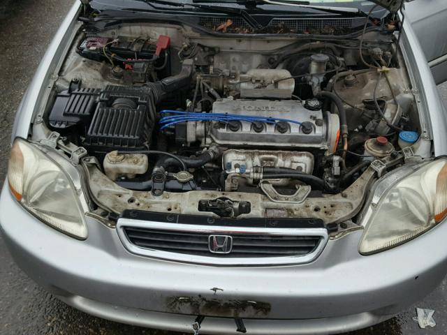 2HGEJ8640WH620879 - 1998 HONDA CIVIC EX 银色 照片 7