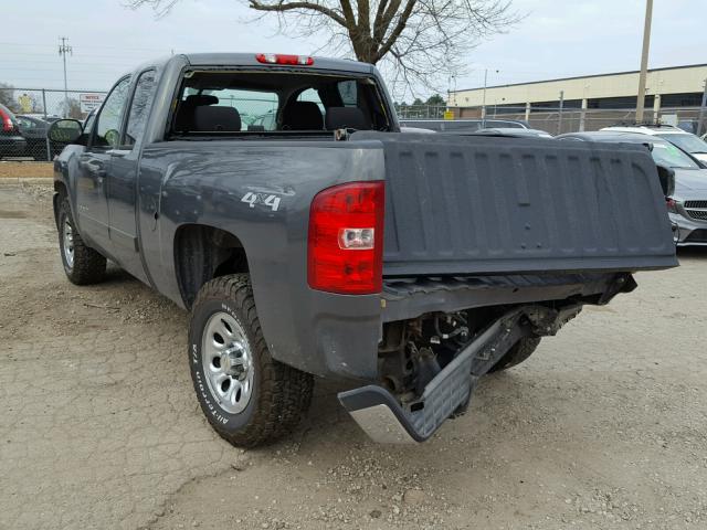 1GCRKREA2BZ453879 - 2011 CHEVROLET SILVERADO GRAY photo 3