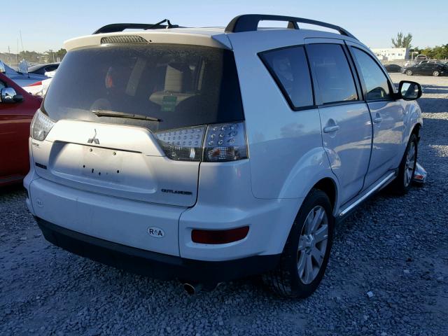 JA4AS3AWXBU019423 - 2011 MITSUBISHI OUTLANDER WHITE photo 4