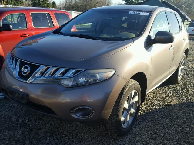 JN8AZ1MW2AW111361 - 2010 NISSAN MURANO S GOLD photo 2