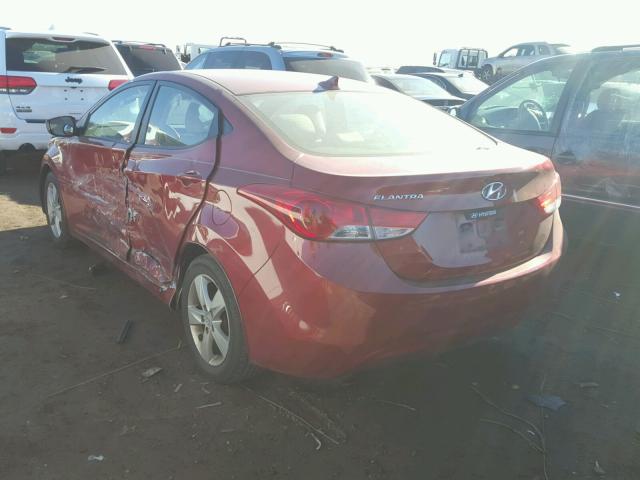 KMHDH4AEXBU141807 - 2011 HYUNDAI ELANTRA GL RED photo 3