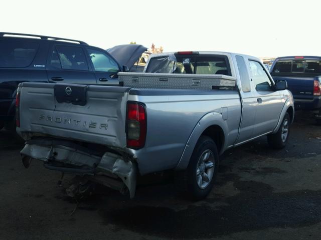 1N6DD26T74C467162 - 2004 NISSAN FRONTIER K SILVER photo 4