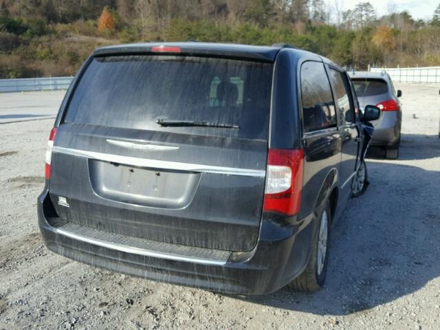 2C4RC1BGXDR539137 - 2013 CHRYSLER TOWN & COU BLACK photo 4