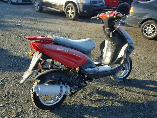 L5YACBPA8C1119878 - 2012 OTHE MOPED RED photo 4