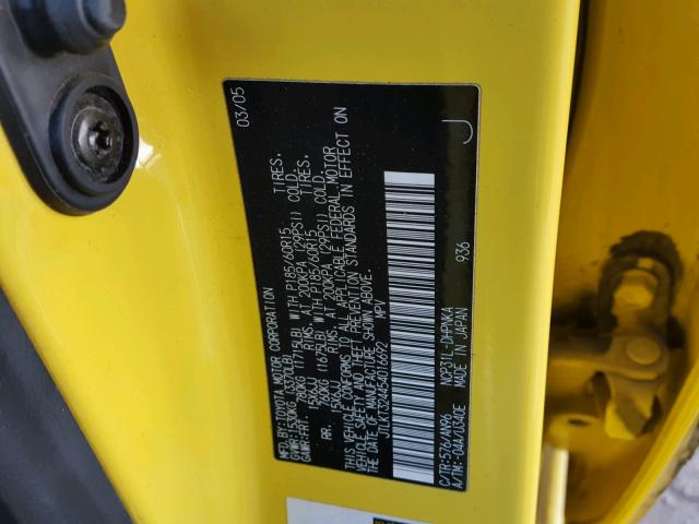 JTLKT324454016692 - 2005 TOYOTA SCION XB YELLOW photo 10