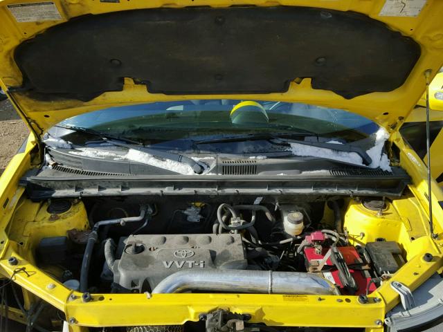 JTLKT324454016692 - 2005 TOYOTA SCION XB YELLOW photo 7