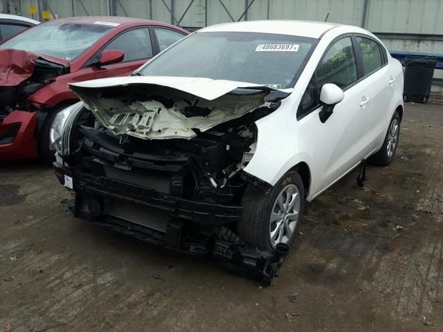 KNADM4A34E6346074 - 2014 KIA RIO LX WHITE photo 2