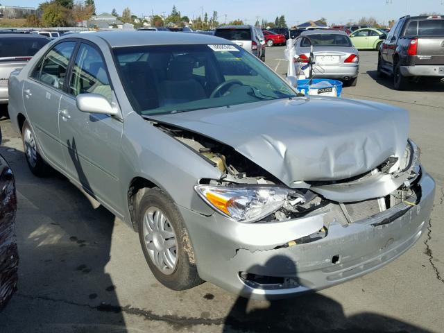 JTDBE32K030234430 - 2003 TOYOTA CAMRY LE SILVER photo 1