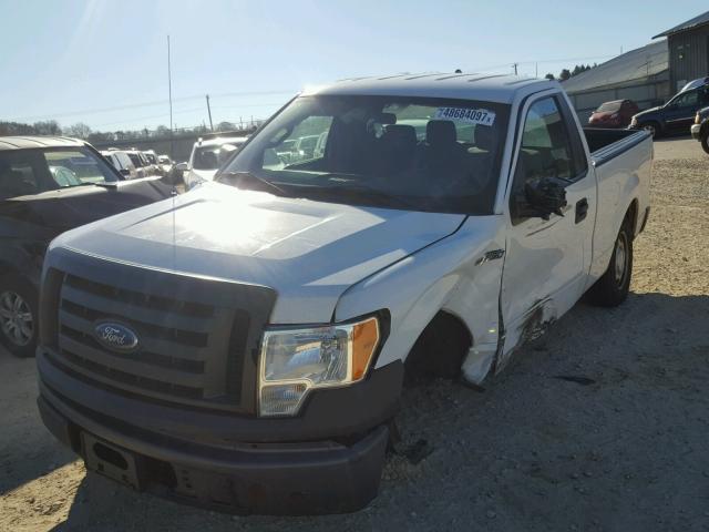 1FTMF1CM4BFA78608 - 2011 FORD F150 WHITE photo 2