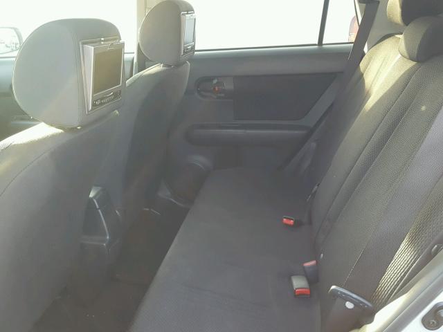 JTLZE4FE9A1112265 - 2010 TOYOTA SCION XB 银色 照片 6