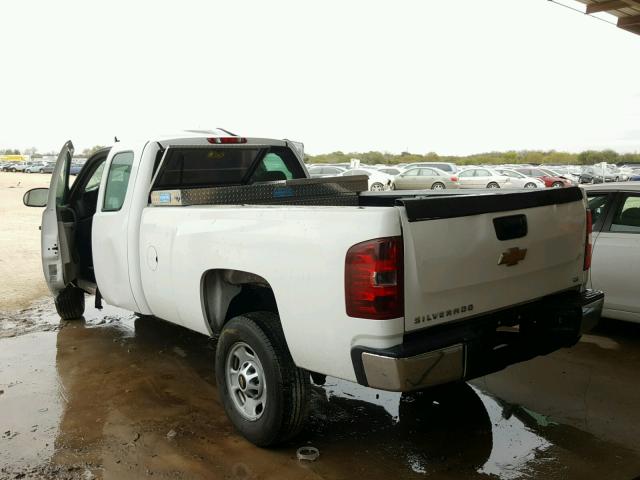 1GC2CVCG4DZ246847 - 2013 CHEVROLET SILVERADO WHITE photo 3