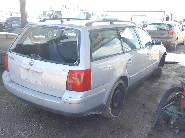 WVWND23B8YE231374 - 2000 VOLKSWAGEN PASSAT GLS SILVER photo 4