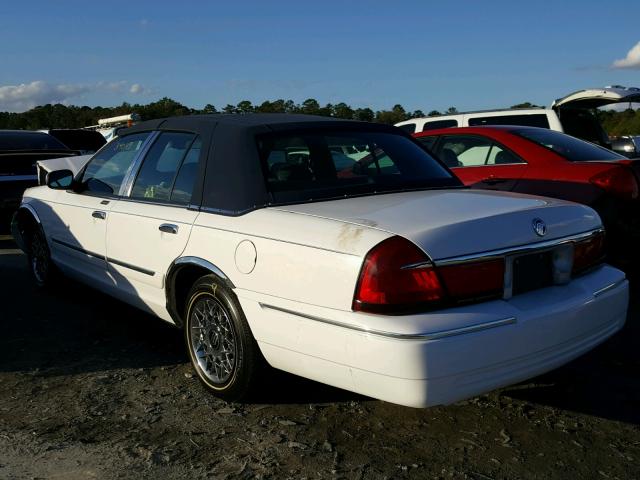 2MEFM74W0YX653090 - 2000 MERCURY GRAND MARQ WHITE photo 3