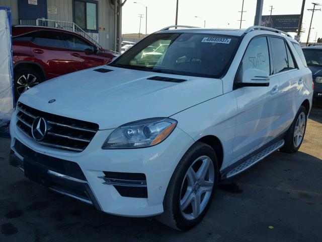 4JGDA5JB4EA283673 - 2014 MERCEDES-BENZ ML 350 WHITE photo 2