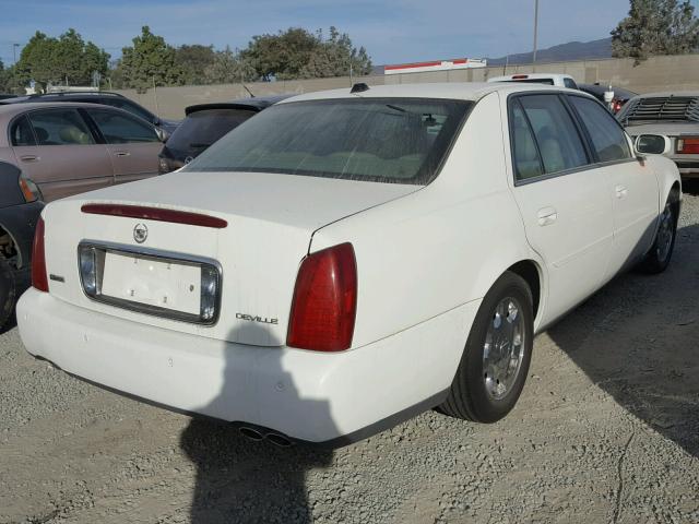 1G6KD57Y24U190259 - 2004 CADILLAC DEVILLE WHITE photo 4