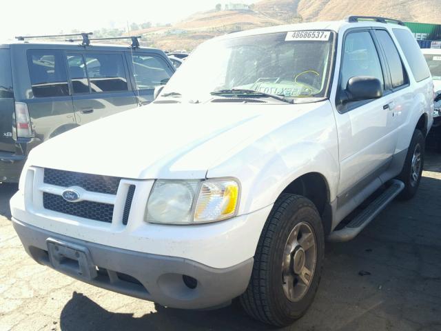 1FMYU60E53UB96693 - 2003 FORD EXPLORER S WHITE photo 2