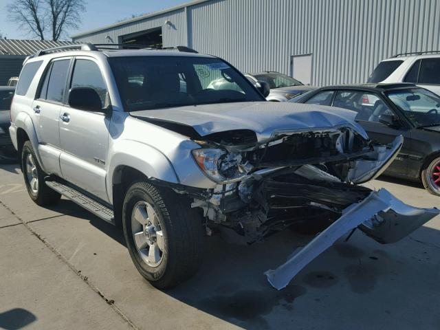 JTEBU14R48K020906 - 2008 TOYOTA 4RUNNER SR SILVER photo 1