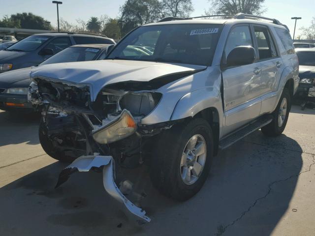 JTEBU14R48K020906 - 2008 TOYOTA 4RUNNER SR SILVER photo 2