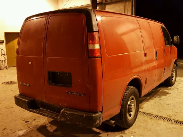 1GCHG35U051208764 - 2005 CHEVROLET EXPRESS G3 RED photo 4