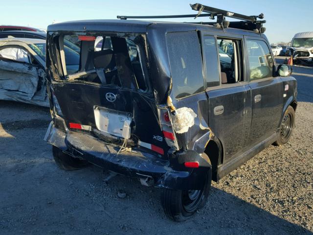 JTLKT324054005351 - 2005 TOYOTA SCION XB BLUE photo 4