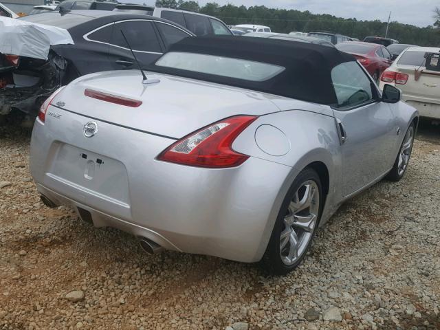 JN1AZ4FH9AM302026 - 2010 NISSAN 370Z SILVER photo 4