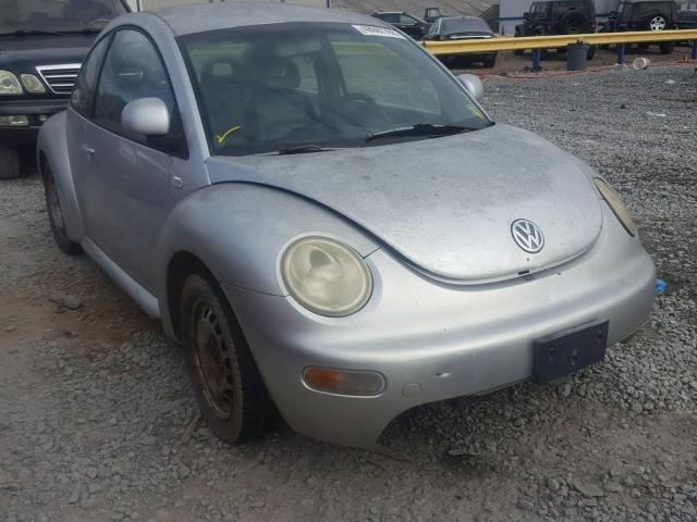 3VWCC21C3YM426067 - 2000 VOLKSWAGEN NEW BEETLE 银色 照片 1