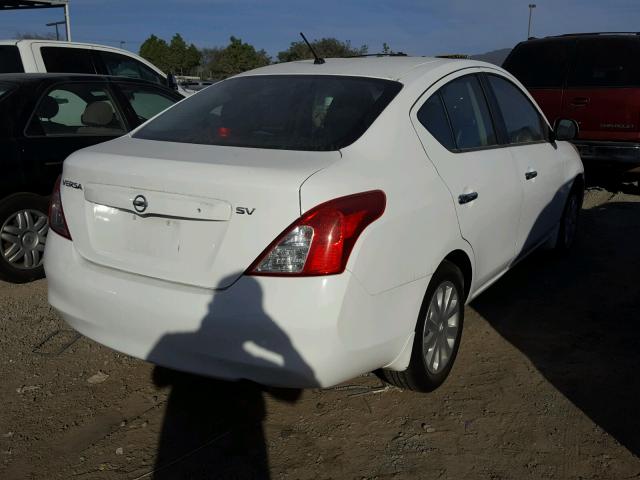 3N1CN7AP9CL833888 - 2012 NISSAN VERSA S WHITE photo 4