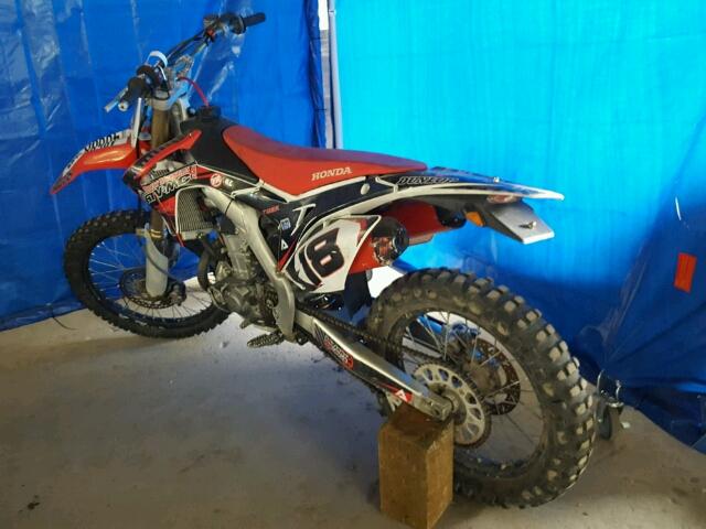 JH2PE053XEK302272 - 2014 HONDA CRF450 R TWO TONE photo 3