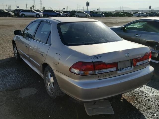 1HGCG16552A062686 - 2002 HONDA ACCORD EX TAN photo 3