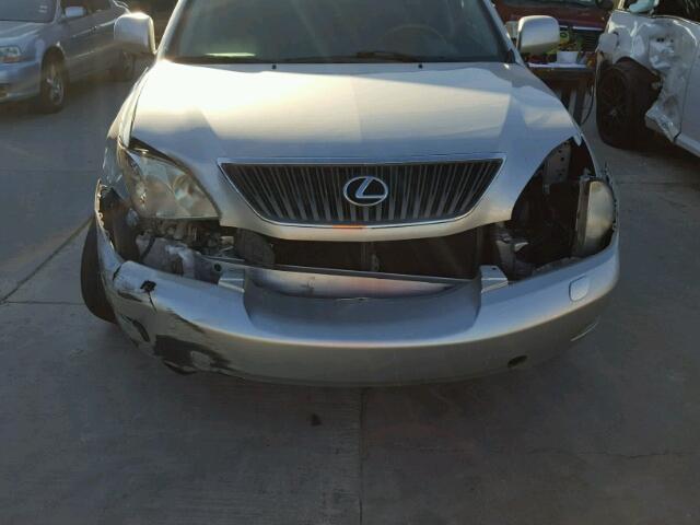 2T2GA31U45C042193 - 2005 LEXUS RX 330 SILVER photo 9