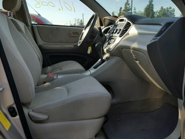 JTEGP21A850073827 - 2005 TOYOTA HIGHLANDER GOLD photo 5