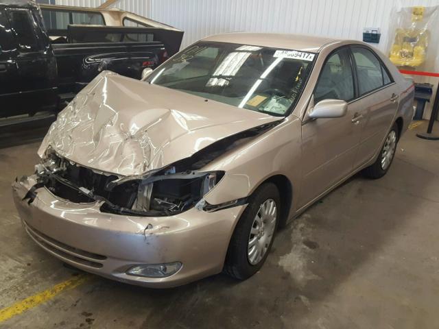 4T1BE32K84U813784 - 2004 TOYOTA CAMRY LE TAN photo 2