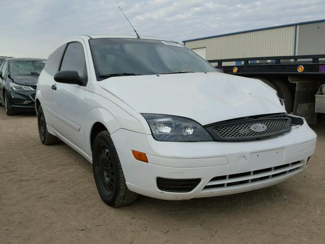 1FAFP31N16W168940 - 2006 FORD FOCUS ZX3 WHITE photo 1