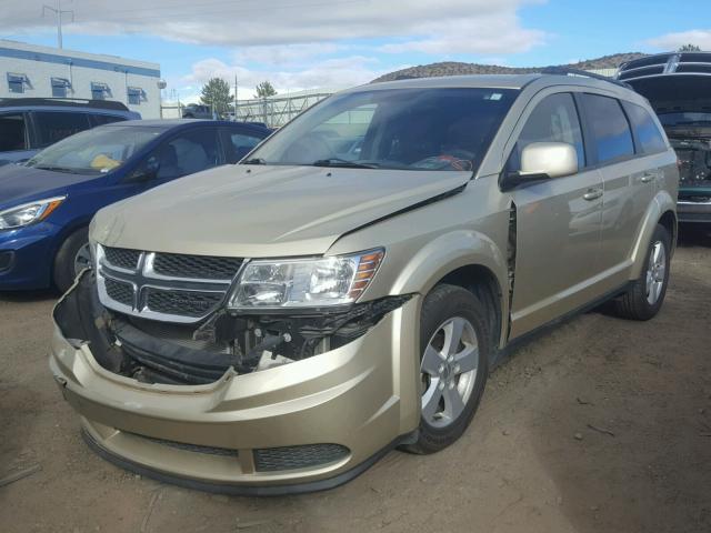 3D4PG1FG7BT501741 - 2011 DODGE JOURNEY MA GOLD photo 2