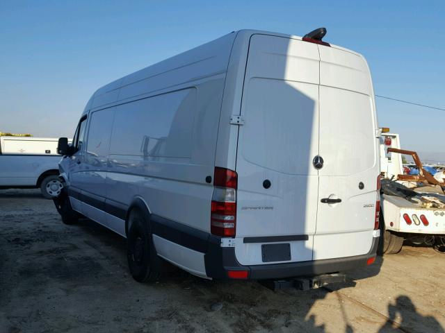 WD3PE8CD8HP537791 - 2017 MERCEDES-BENZ SPRINTER 2 WHITE photo 3