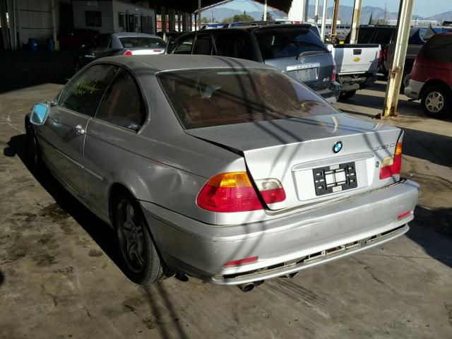 WBABN534X1JU36031 - 2001 BMW 330 CI SILVER photo 3