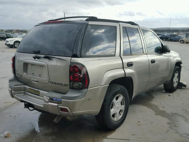 1GNDS13S222377572 - 2002 CHEVROLET TRAILBLAZE GRAY photo 4