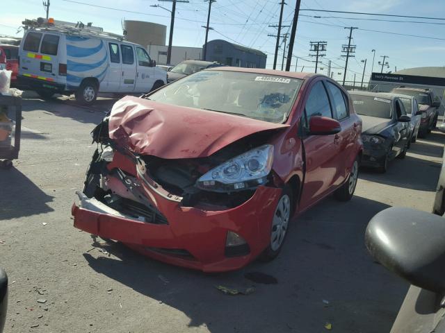 JTDKDTB33D1528248 - 2013 TOYOTA PRIUS C RED photo 2