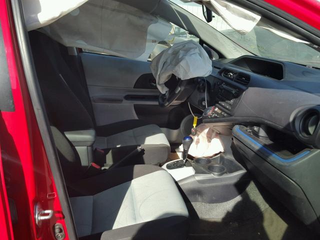 JTDKDTB33D1528248 - 2013 TOYOTA PRIUS C RED photo 5