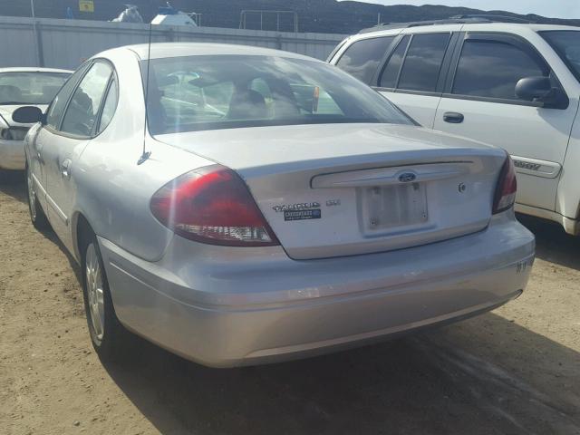 1FAFP53U06A172264 - 2006 FORD TAURUS SE SILVER photo 3