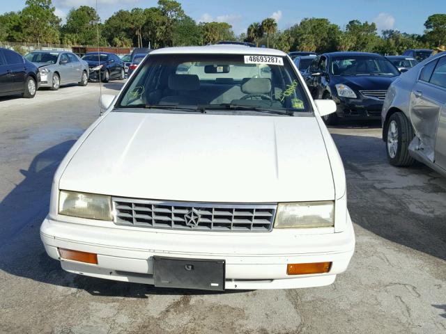 1P3XP28D9MN542090 - 1991 PLYMOUTH SUNDANCE A WHITE photo 9