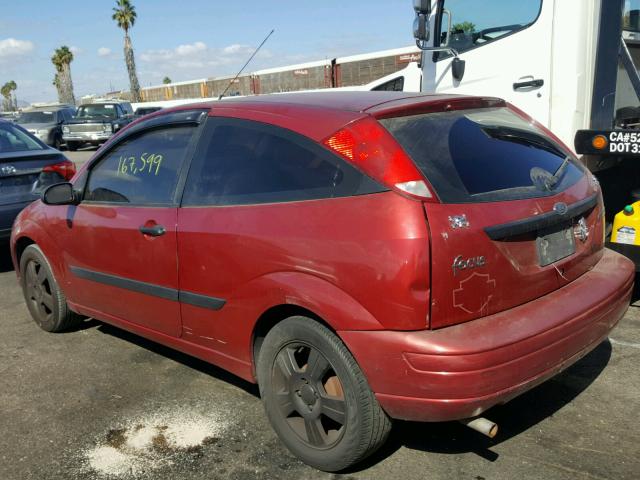 3FAFP31393R119837 - 2003 FORD FOCUS ZX3 RED photo 3