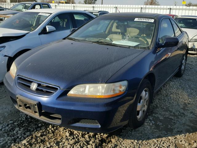 1HGCG32771A010655 - 2001 HONDA ACCORD EX BLUE photo 2